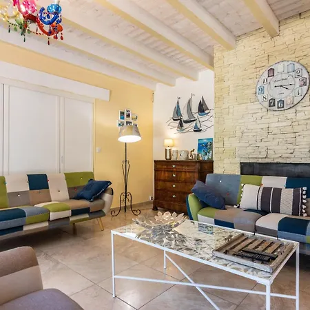 Maison Maviela, 800 M Ocean, سولاك سور مير