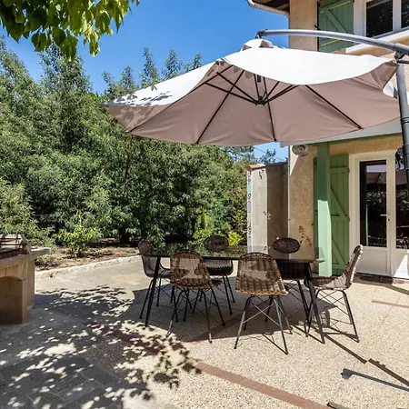 Maison Maviela, 800 M Ocean,
