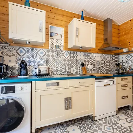 Maison Maviela, 800 M Ocean, בית נופש