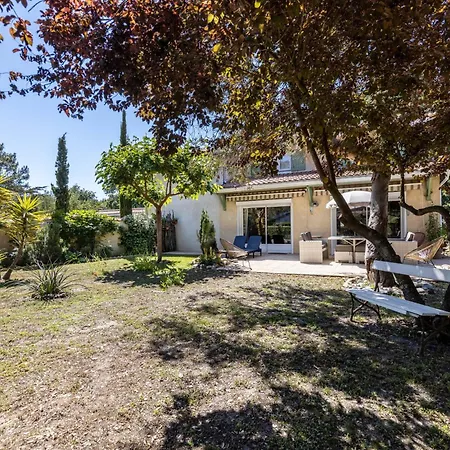 Maison Maviela, 800 M Ocean, בית נופש סולאק-סור-מר